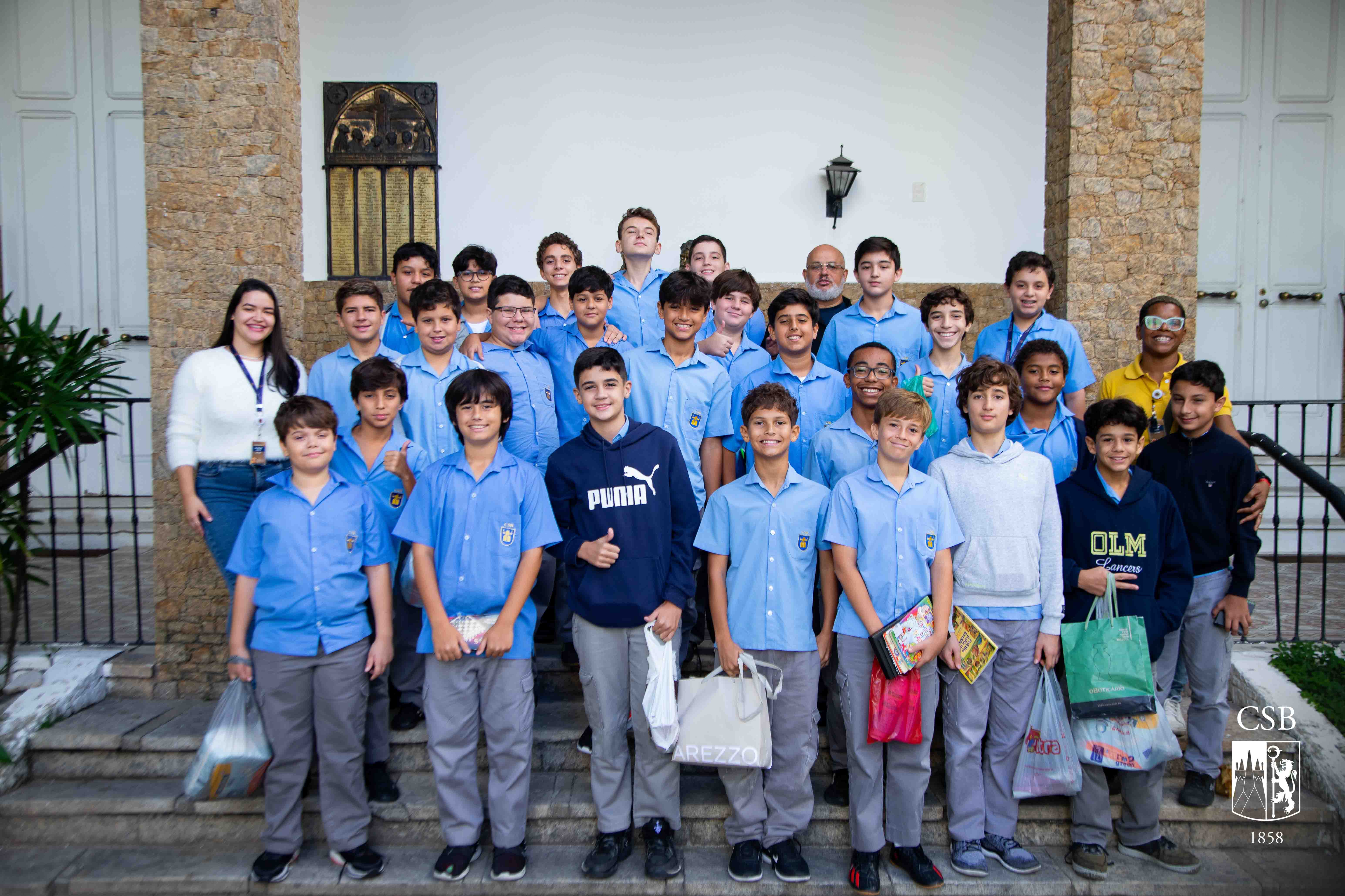 7º ano EFII participa de voluntariado na Casa de Repouso São Luiz