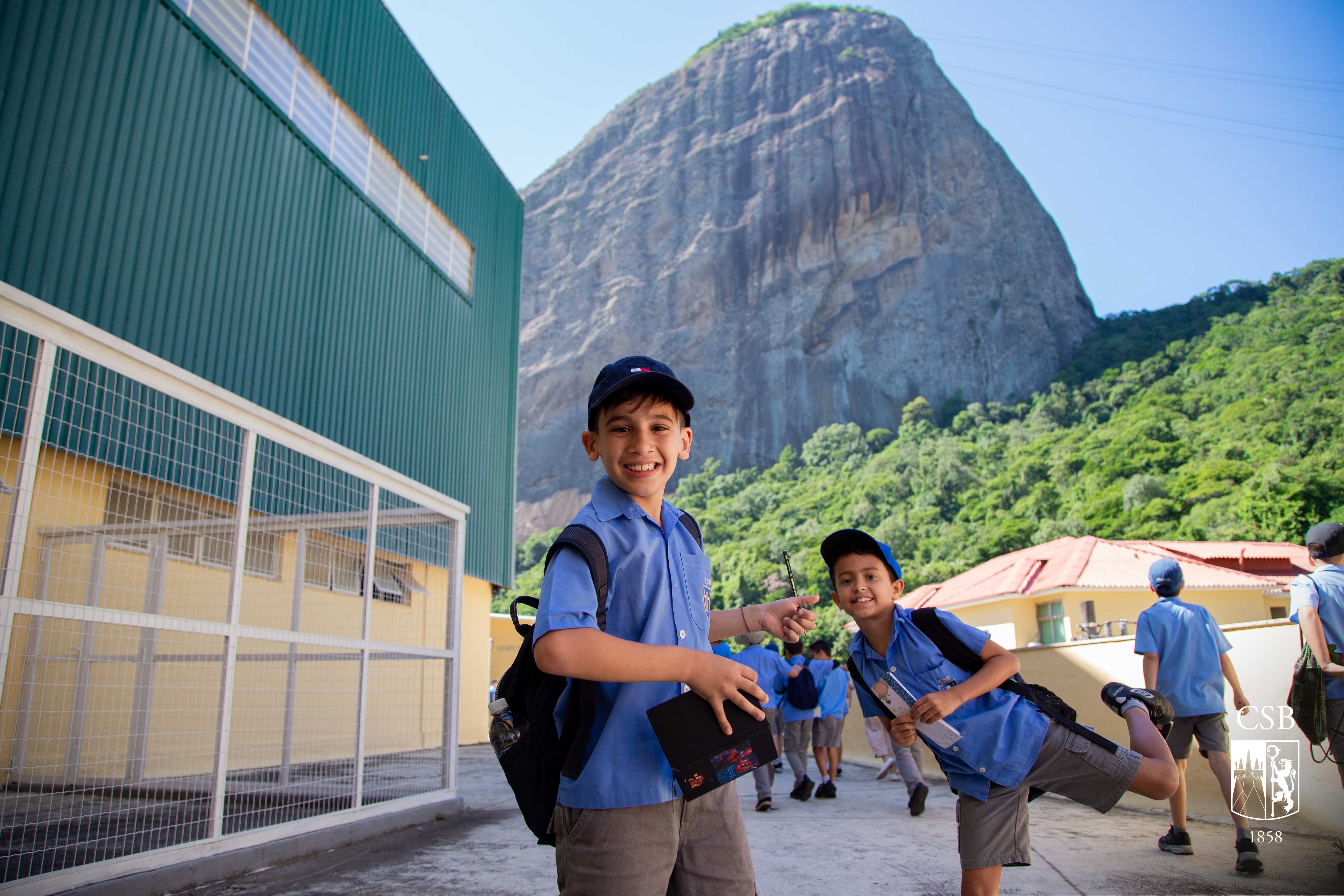 Em aula de campo, 3° ano EFI visita Fortaleza de São João