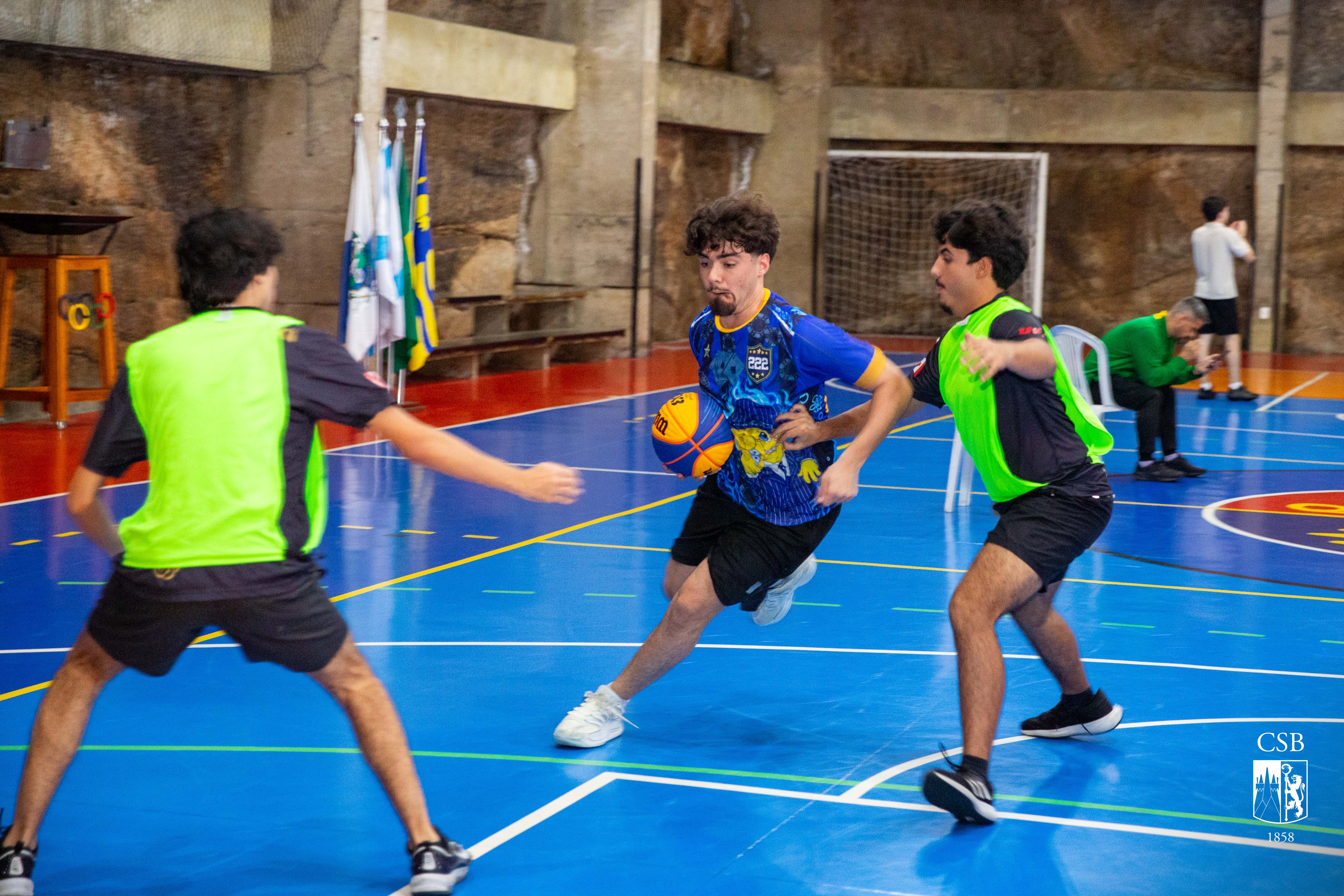 Ensino Médio disputa Jogos Internos